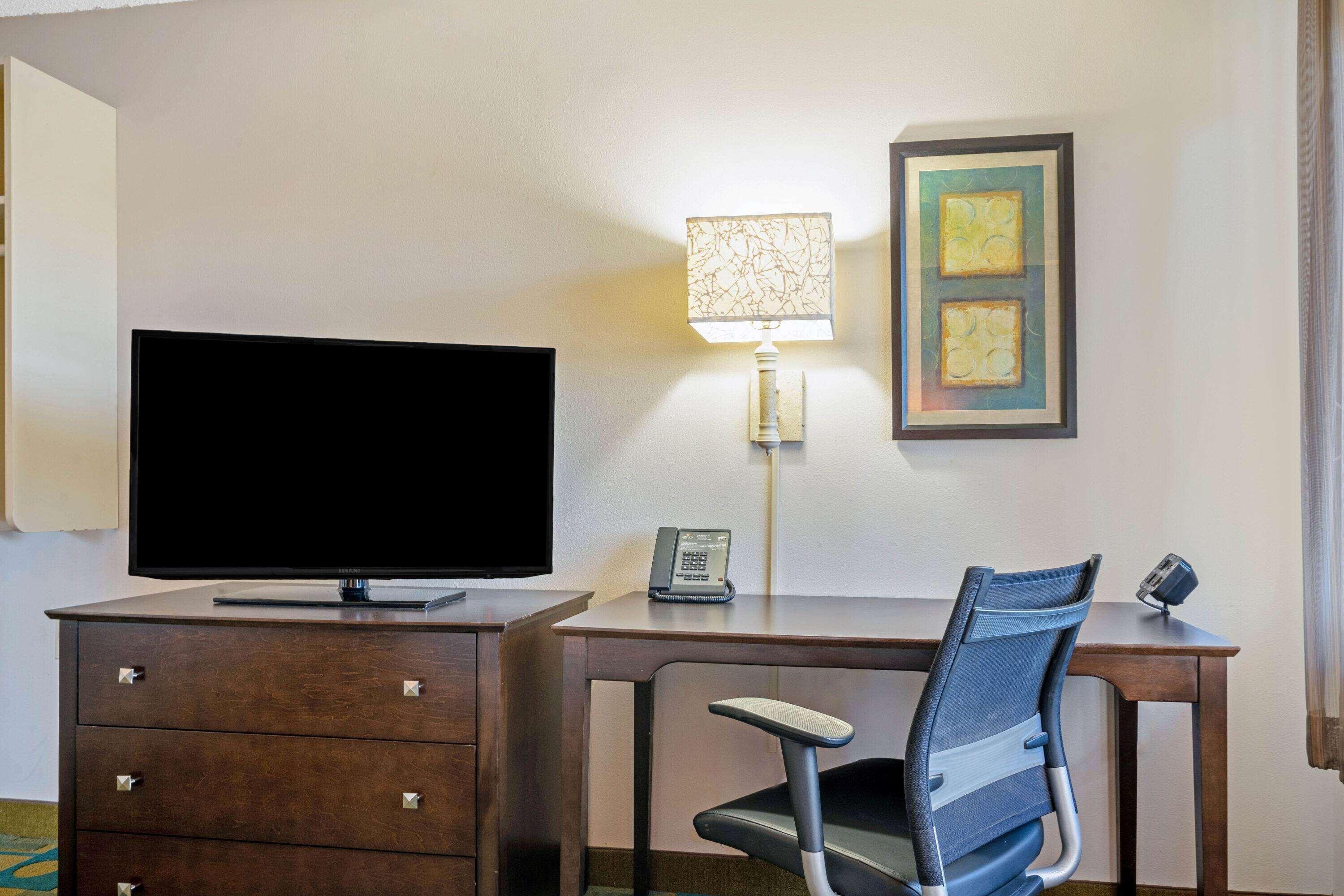 La Quinta By Wyndham Houston Nw Brookhollow Exteriör bild