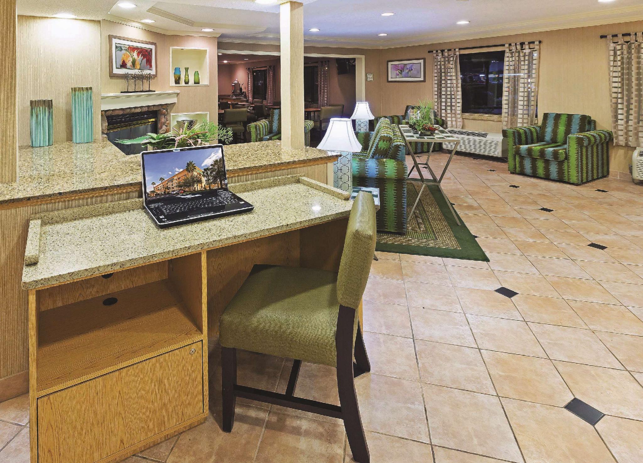 La Quinta By Wyndham Houston Nw Brookhollow Exteriör bild