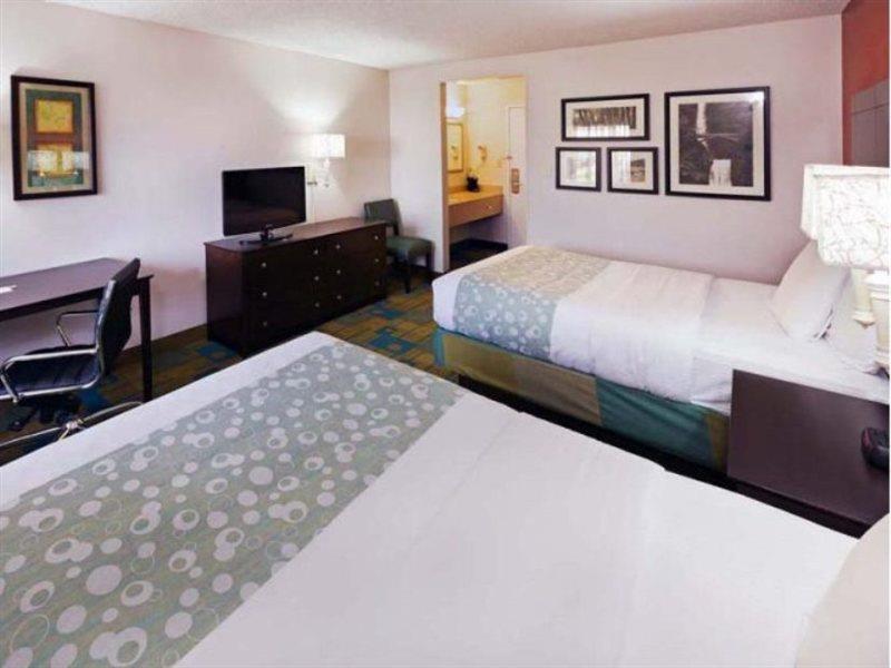La Quinta By Wyndham Houston Nw Brookhollow Exteriör bild